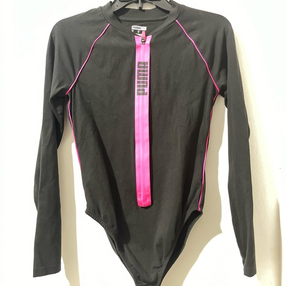 Puma Black & Pink bodysuit size M - Picture 6 of 6